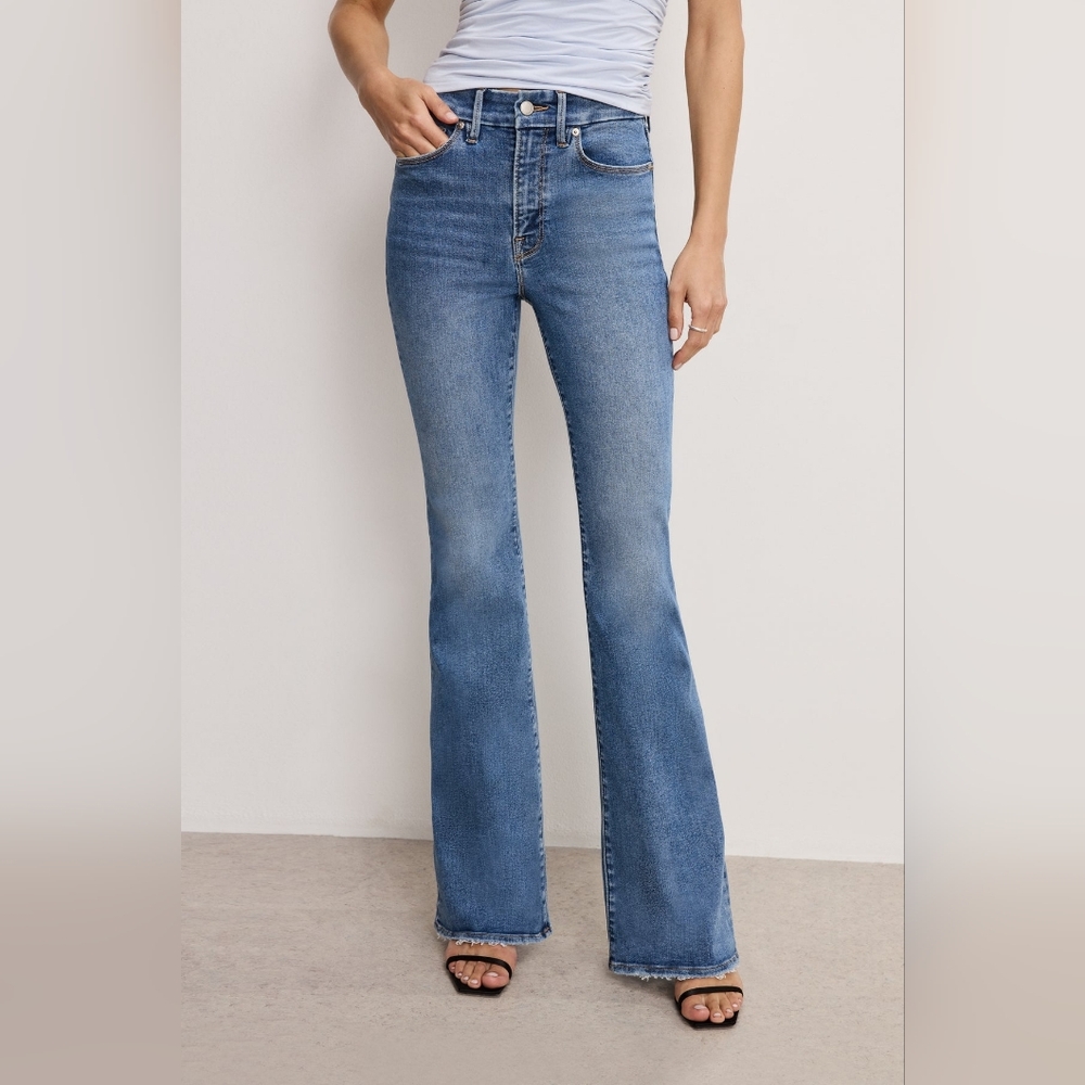 EUC Good American Size 6/28 Good Legs Mid Rise Flare Blue Jeans!! - Picture 5 of 16